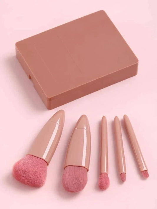 💄 طقم فرش مكياج احترافي مع علبة ومرآة عملي وأنيق