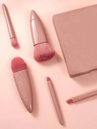 💄 طقم فرش مكياج احترافي مع علبة ومرآة عملي وأنيق